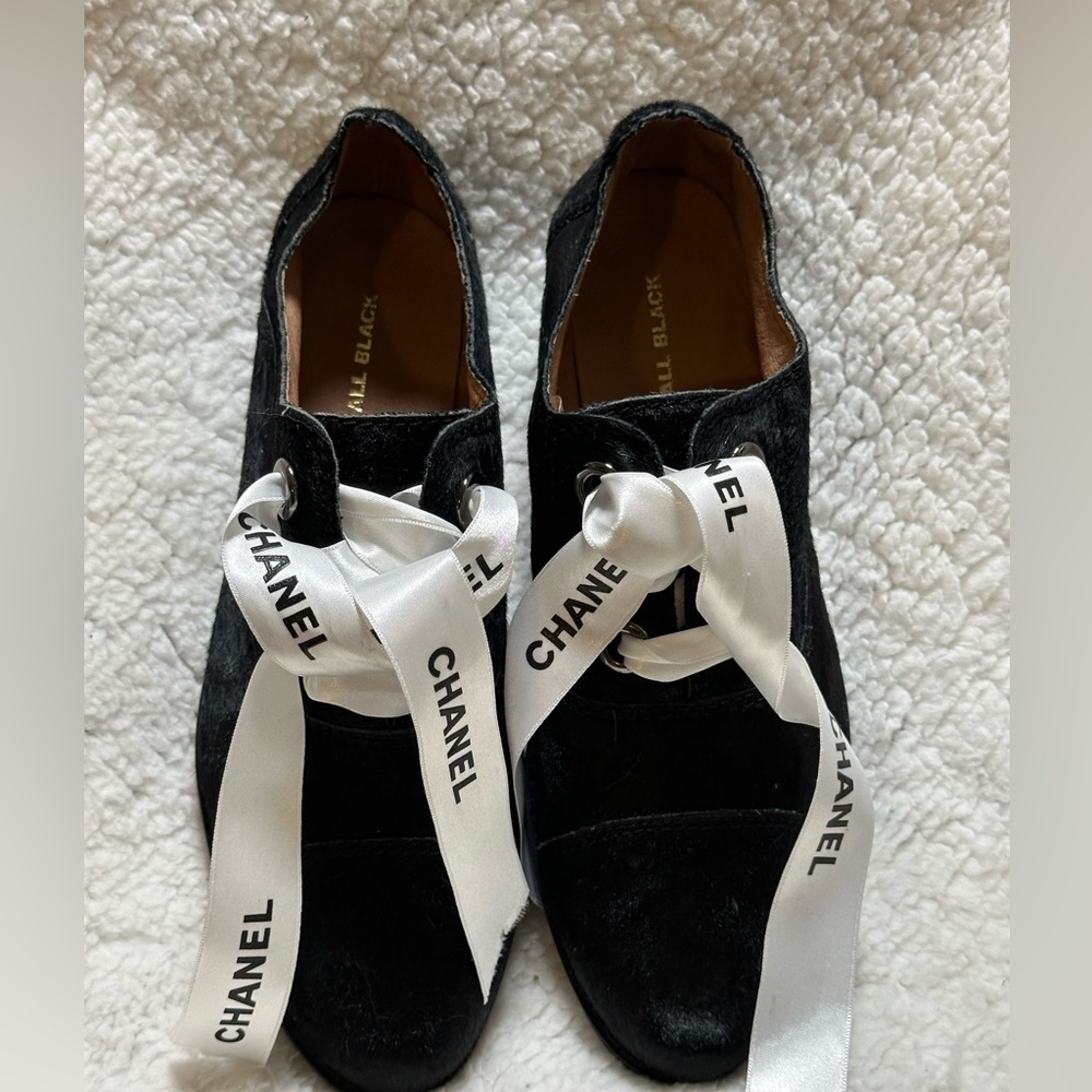 All Black Brand Cowman Lace Up Oxfords Shoes Sz39 w/Authenticate CHANEL Ribbons - Picture 3 of 9